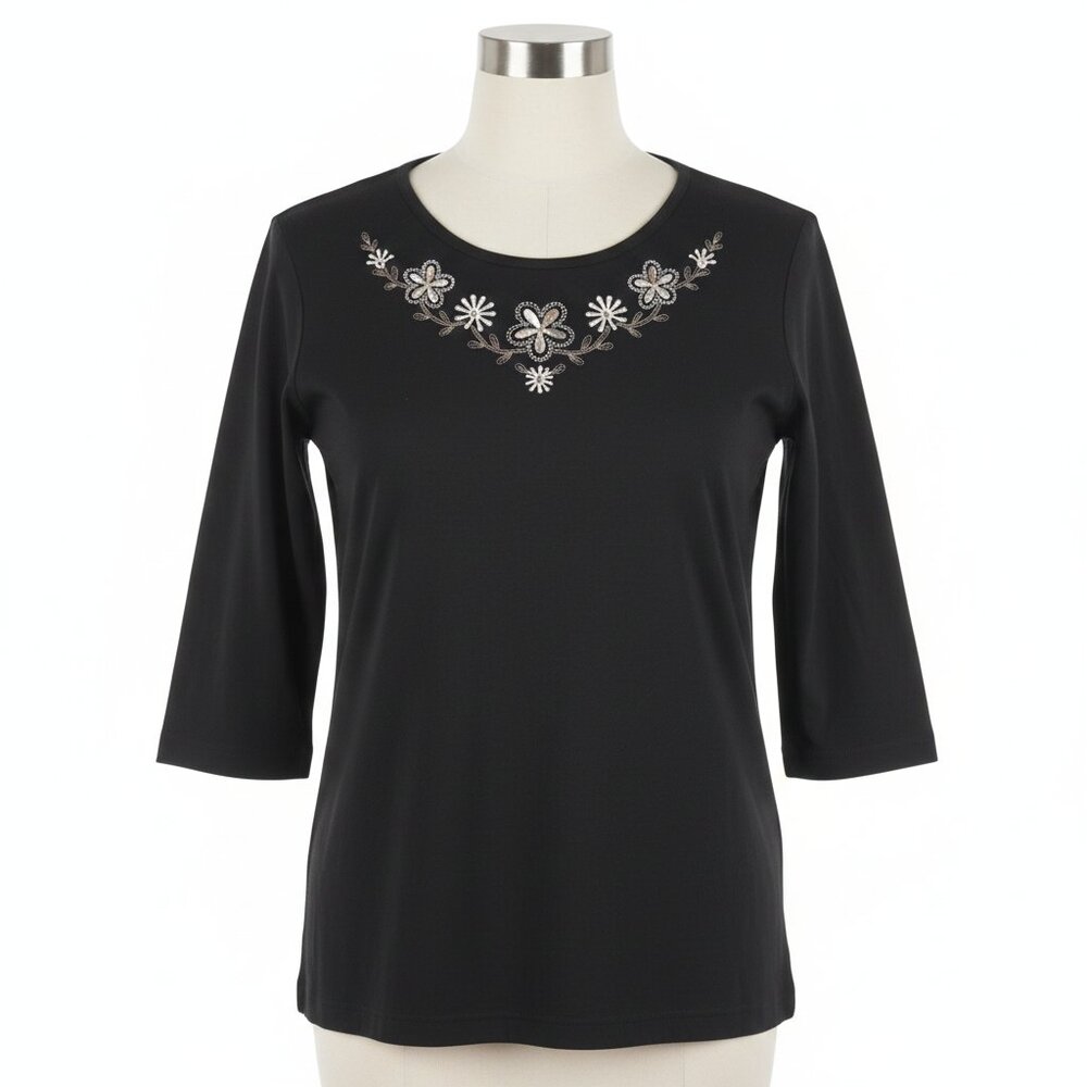 Jaclyn Smith Sport‎ Top L Black Embroidered Floral Modest Elegant Chic Vintage